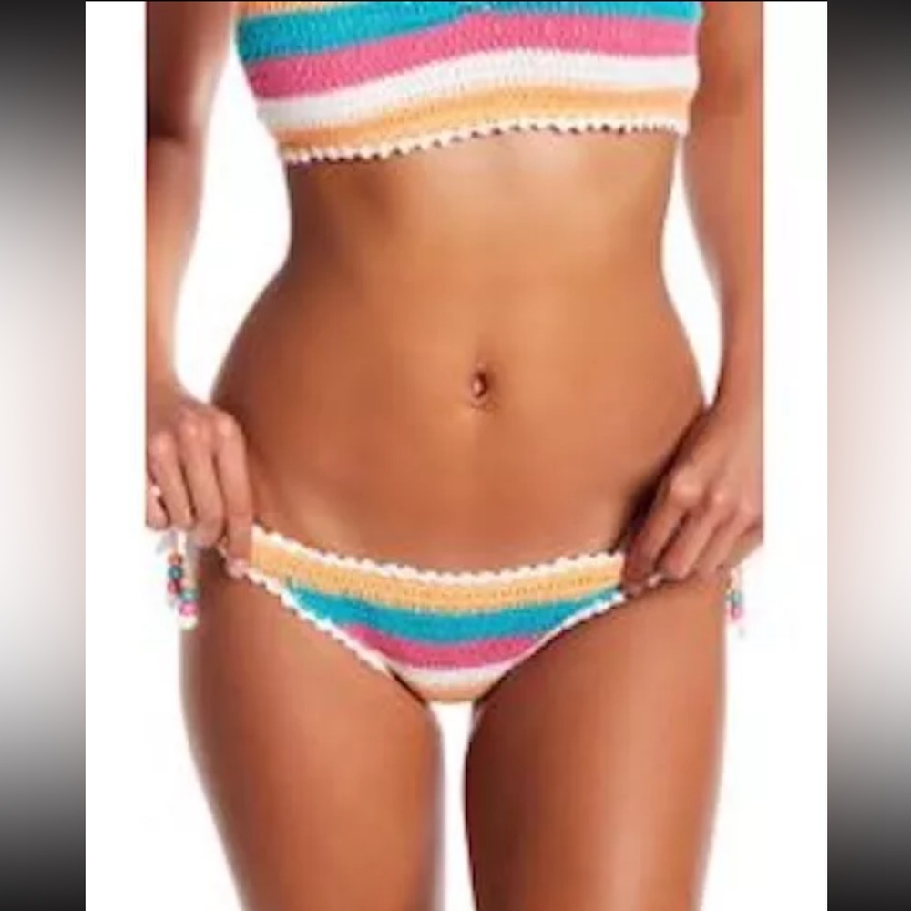 Body glove crotchet bikini set
